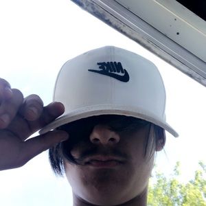 Meet your Posher, Zander